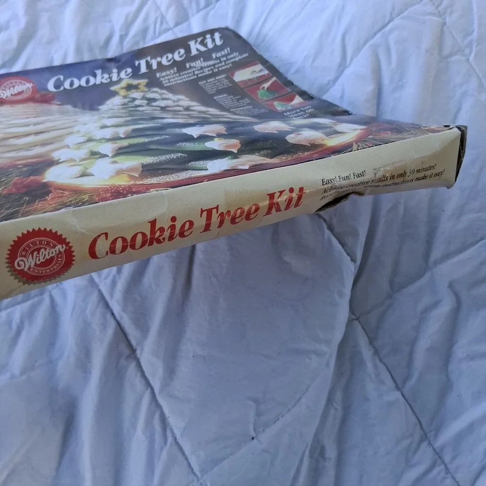 Vtg 90s Wilton Cookie Christmas Tree Kit 10 Stars Holiday Baking Set NIB NOS NEW